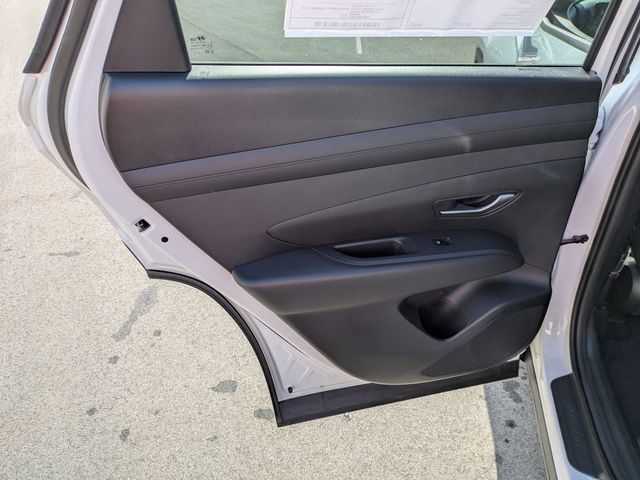 2025 Hyundai Tucson SEL - Photo 28
