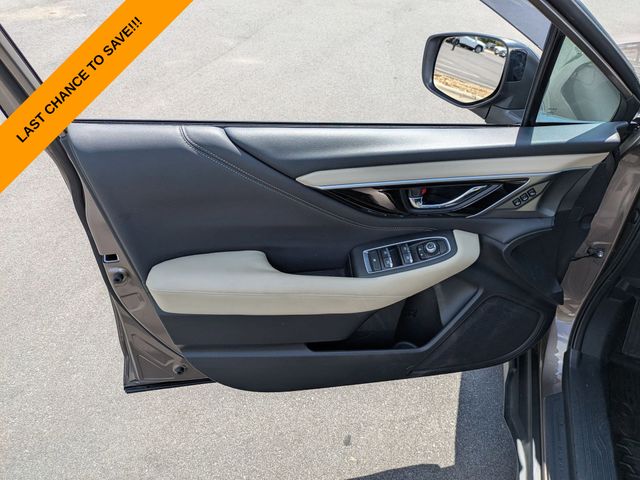 2021 Subaru Outback Limited - Photo 11