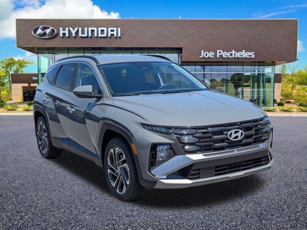 New 2026 Hyundai Tucson SEL Plus FWD SUV