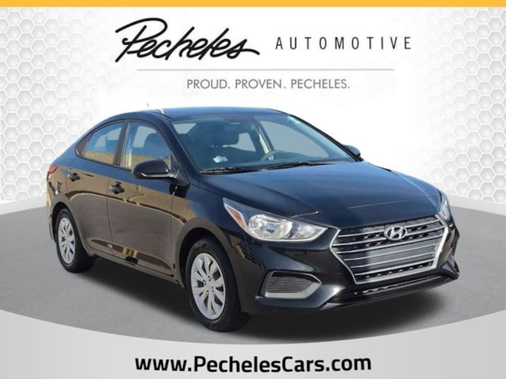Used 2022 Hyundai Accent SE Sedan