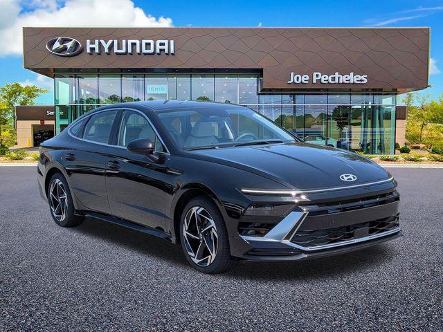 2026 Hyundai Sonata SEL AWD's photo