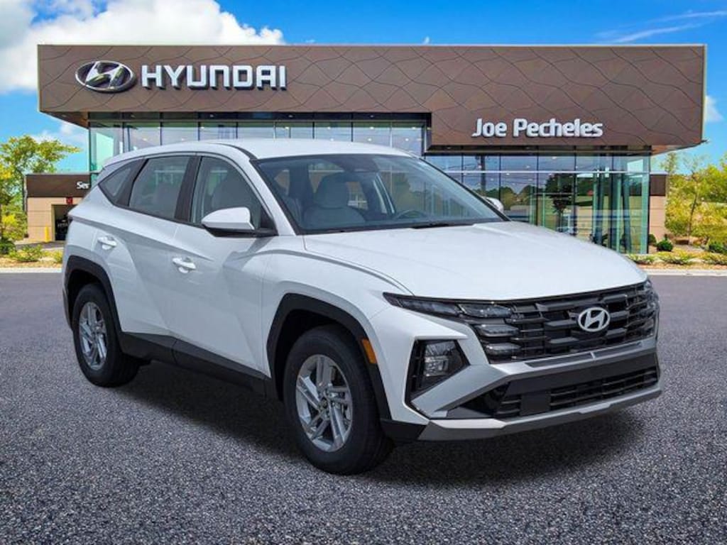 New 2026 Hyundai Tucson SE FWD SUV