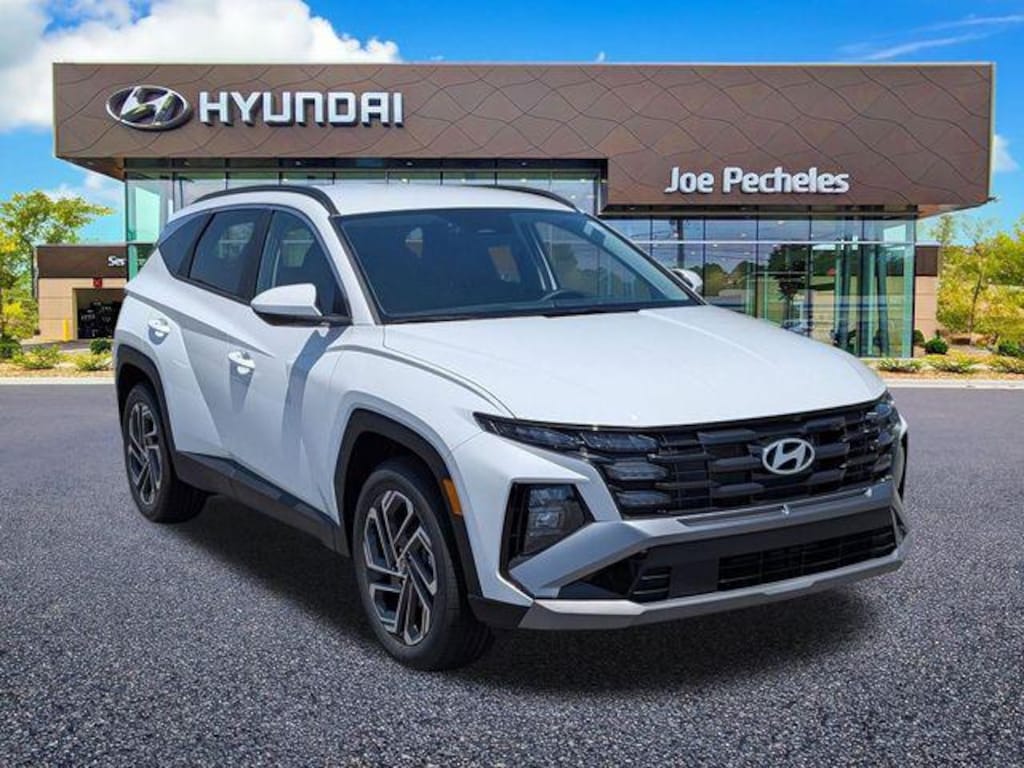 New 2026 Hyundai Tucson SEL Plus FWD SUV