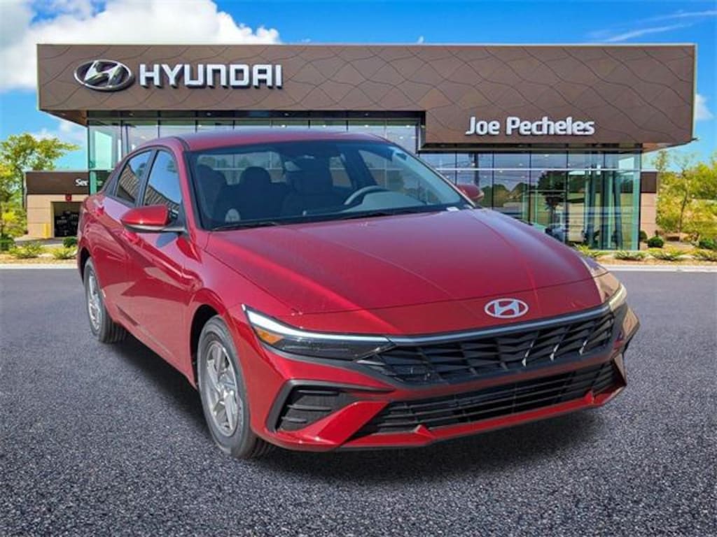 New 2026 Hyundai Elantra SE Sedan