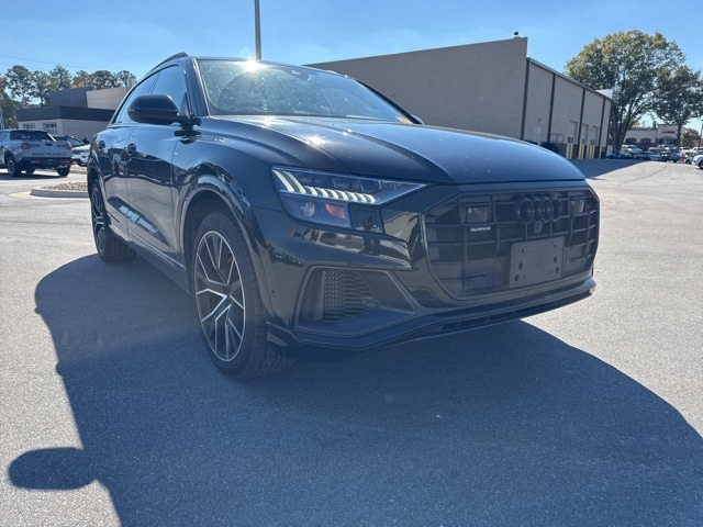 2023 Audi Q8 Premium Plus