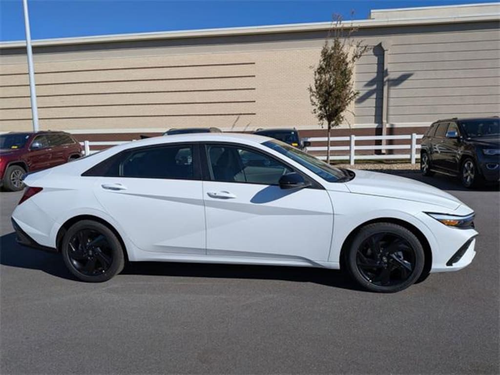 New 2026 Hyundai Elantra SEL Sport Sedan