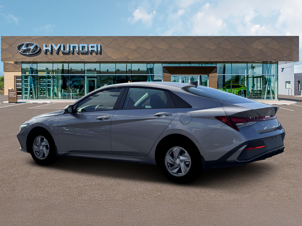 New 2026 Hyundai Elantra SE Sedan