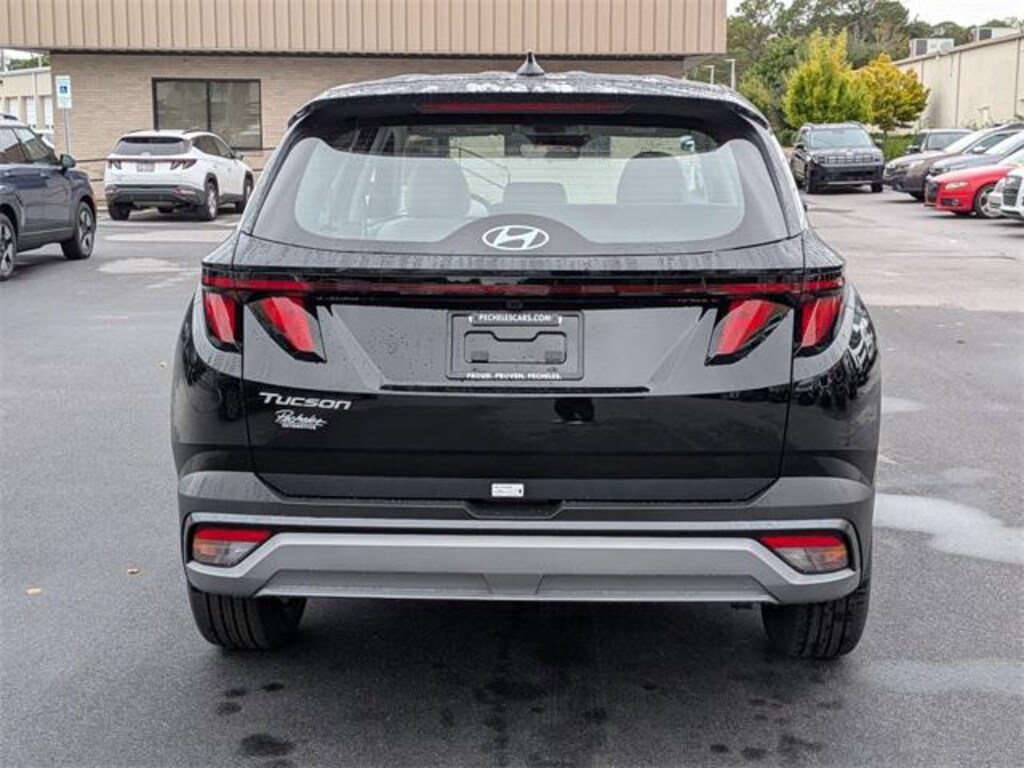 New 2026 Hyundai Tucson SE FWD SUV