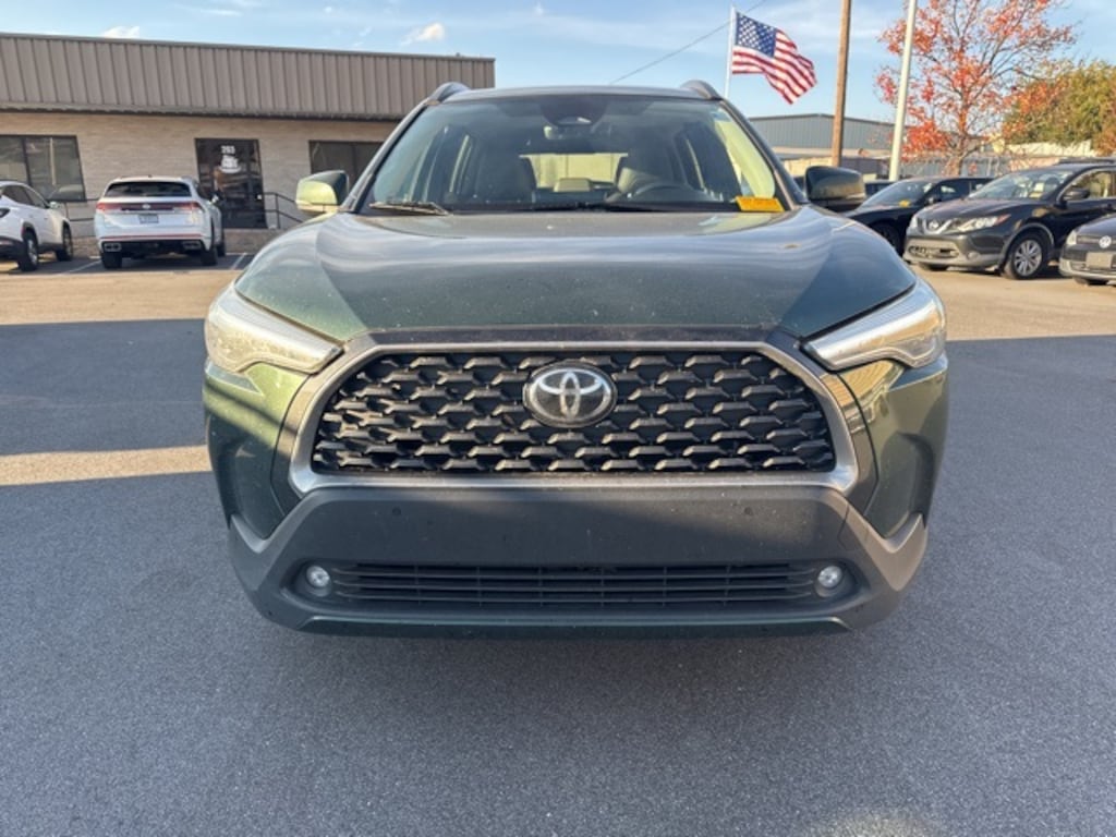 Used 2023 Toyota Corolla Cross XLE SUV