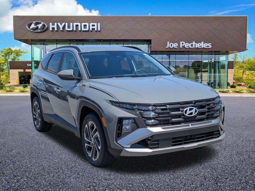 New 2026 Hyundai Tucson SEL Plus FWD SUV
