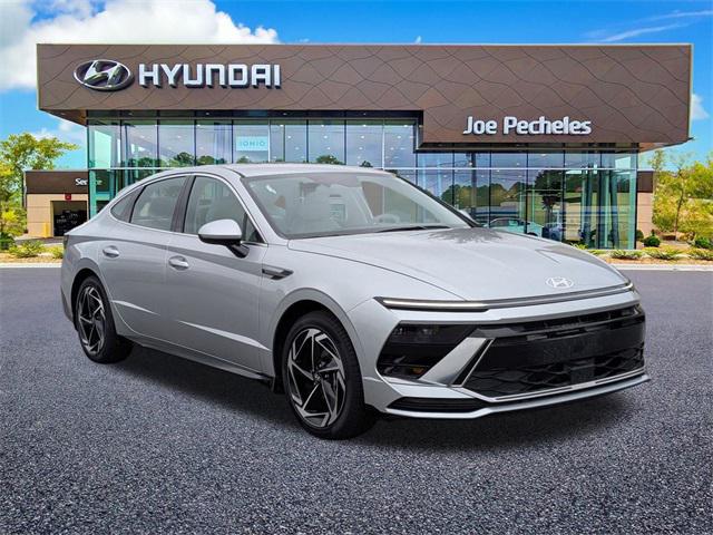 2026 Hyundai Sonata SEL's photo