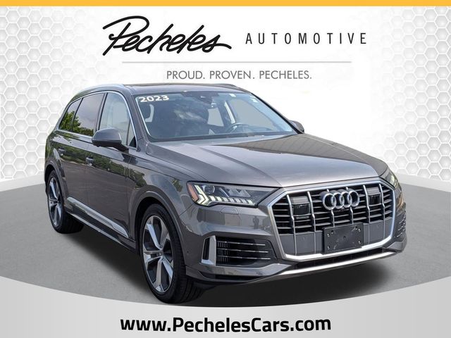 2023 Audi Q7 55 Prestige quattro Tiptronic's photo