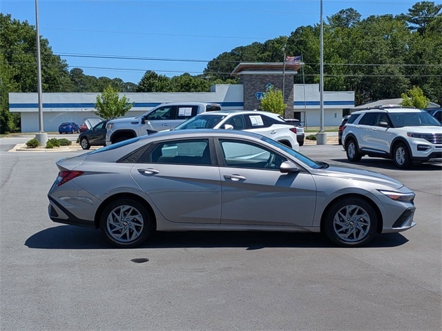 Certified 2024 Hyundai Elantra SEL with VIN KMHLM4DG4RU756920 for sale in Greenville, NC