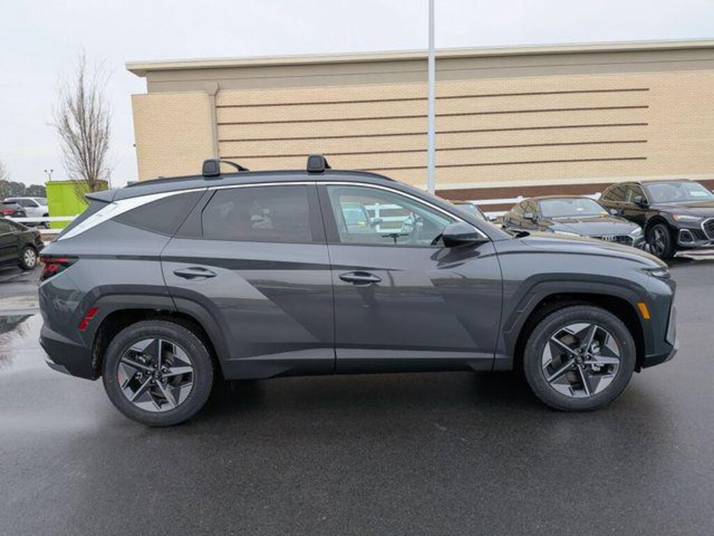 New 2026 Hyundai Tucson SEL FWD SUV