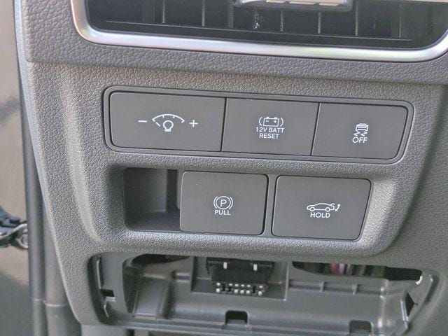2025 Hyundai Sonata Hybrid Limited - Photo 16