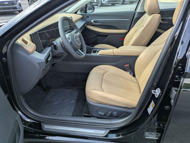 2025 Hyundai Sonata Hybrid Limited - Photo 12