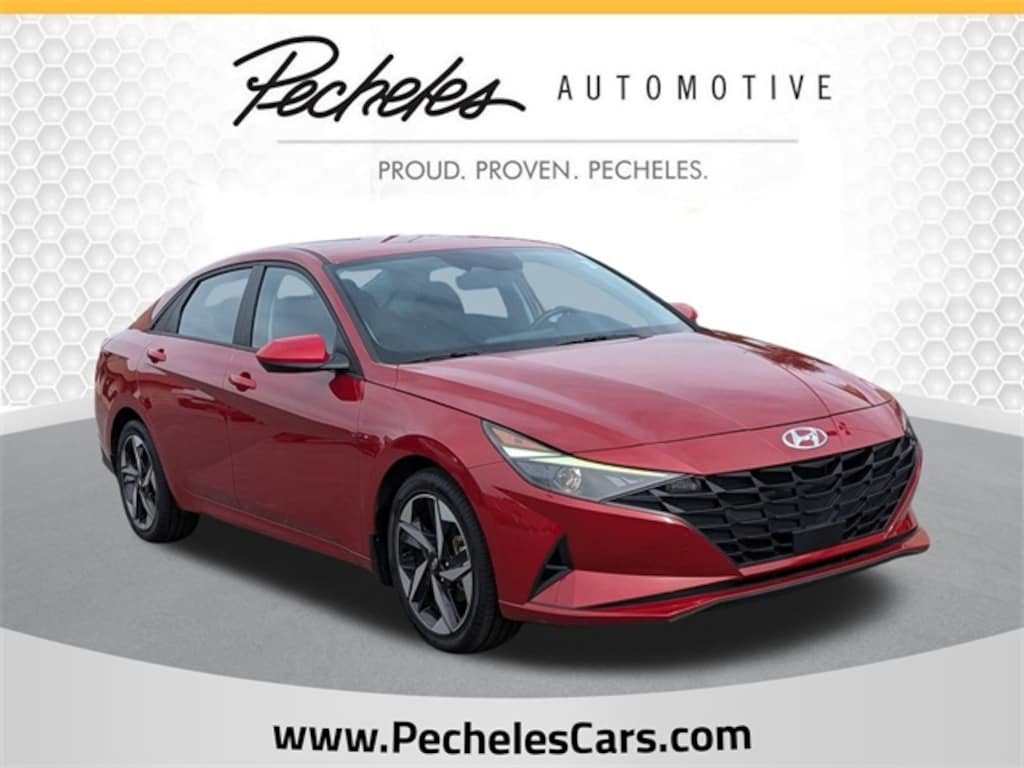 Used 2023 Hyundai Elantra SEL Sedan