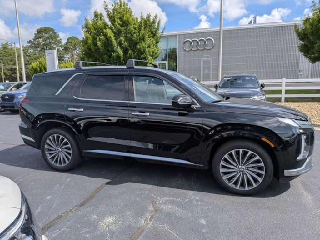 Used 2024 Hyundai Palisade Calligraphy SUV