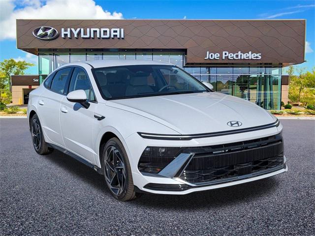 2026 Hyundai Sonata SEL's photo