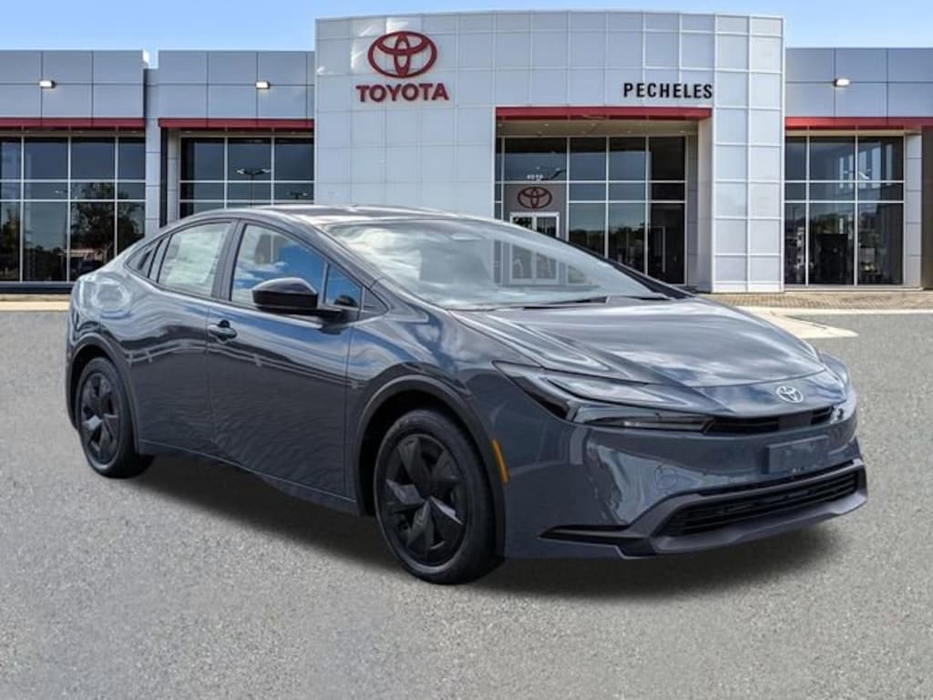 New 2026 Toyota Prius LE Hatchback