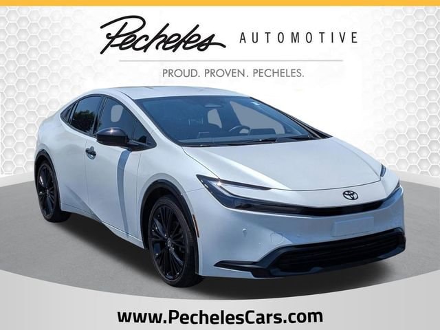 2025 Toyota Prius Nightshade FWD's photo