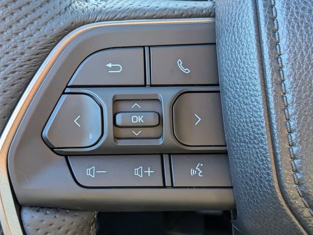 2025 Toyota Tacoma TRD Sport - Photo 16