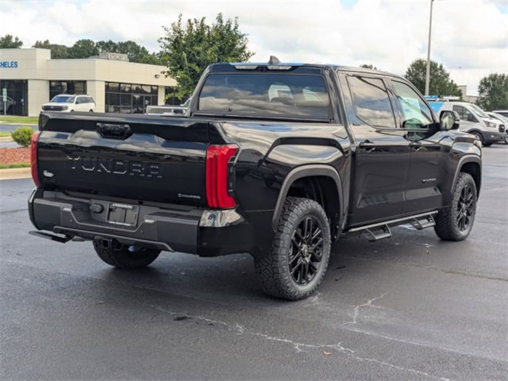 New 2025 Toyota Tundra i-FORCE MAX Limited i-FORCE MAX Truck CrewMax
