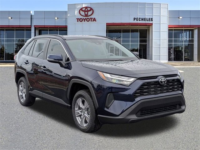 2025 Toyota RAV4 Hybrid SUV 
