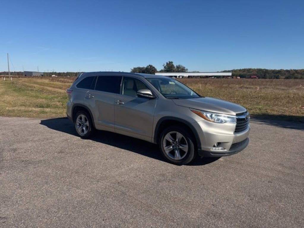 Used 2016 Toyota Highlander Sport Utility