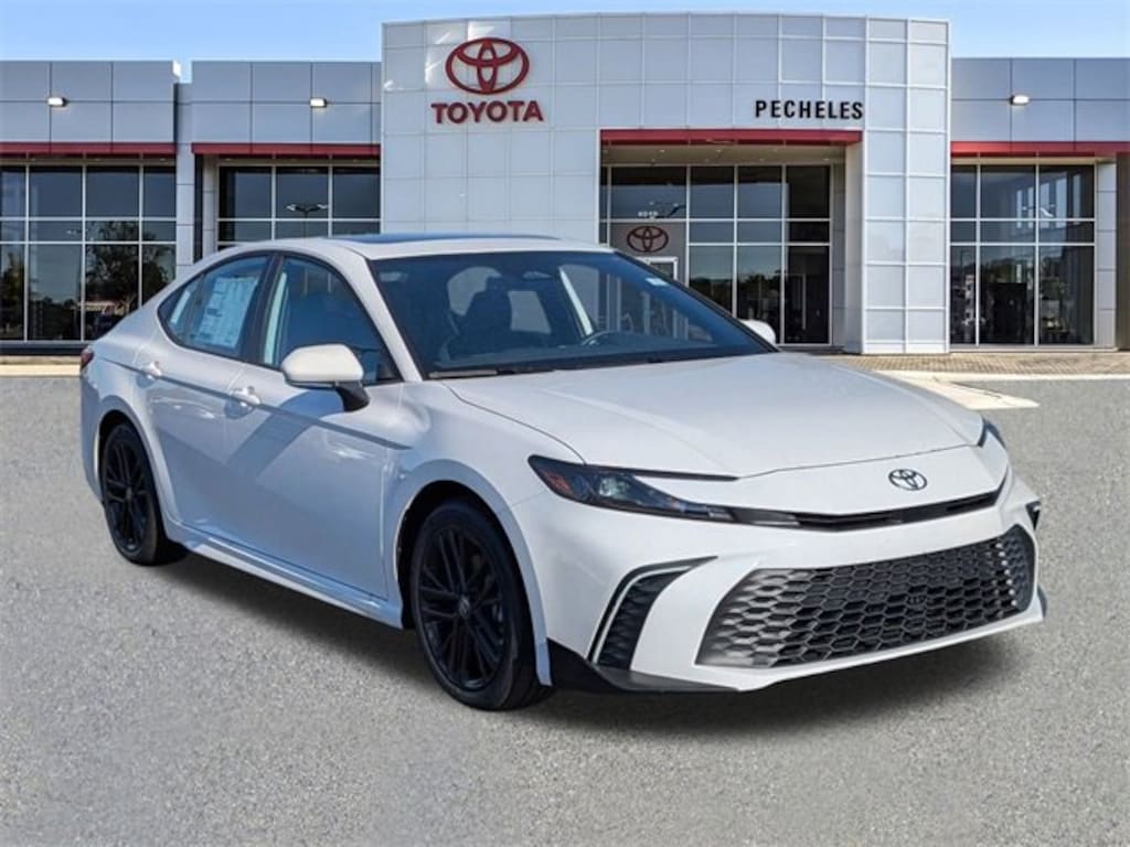 New 2026 Toyota Camry SE Sedan