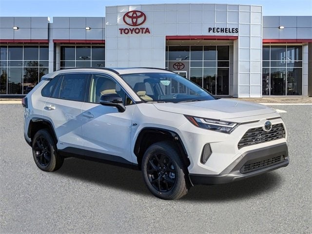 2025 Toyota RAV4 Hybrid SUV 