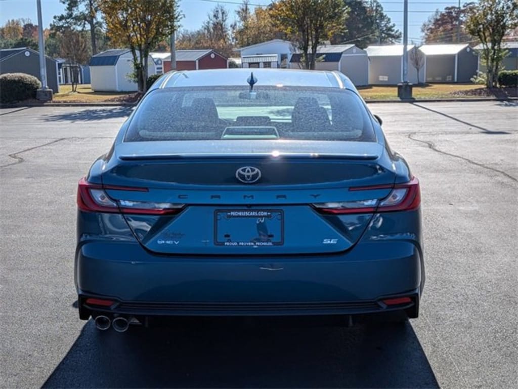 New 2026 Toyota Camry SE Sedan