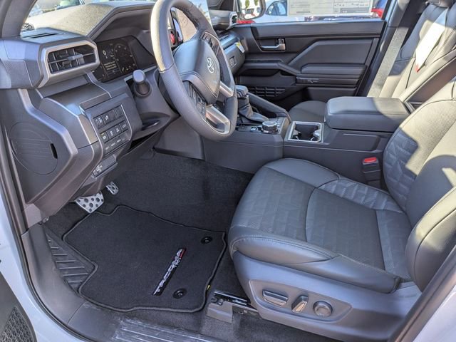 2025 Toyota Tacoma TRD Sport - Photo 12