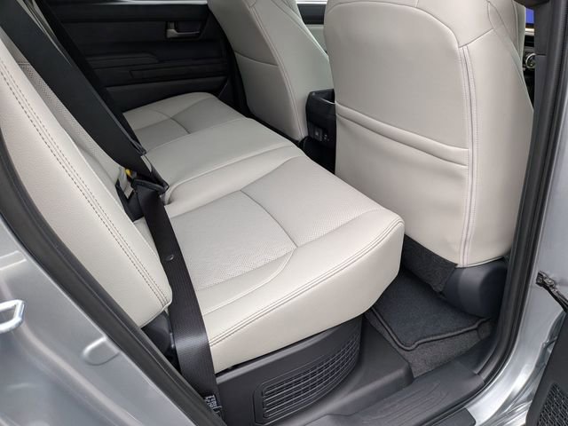 2025 Toyota Tacoma Limited - Photo 32