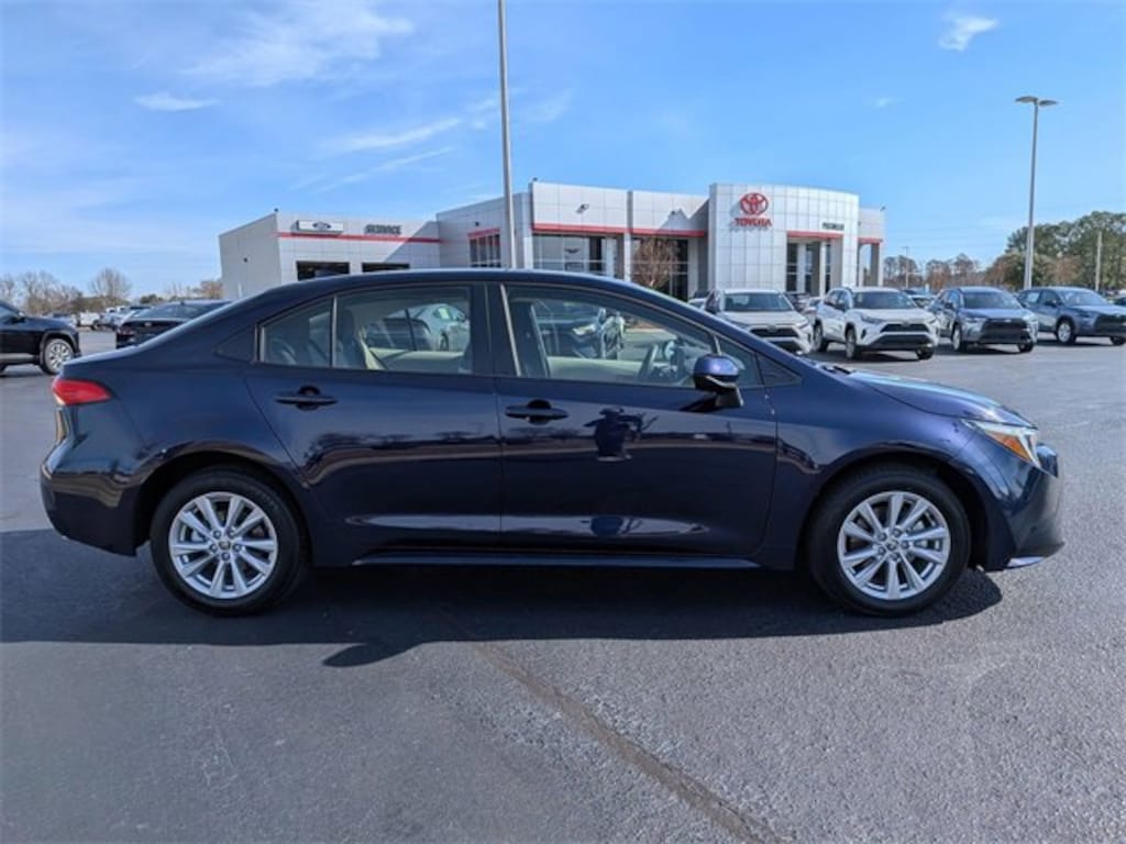 New 2026 Toyota Corolla Hybrid LE Sedan