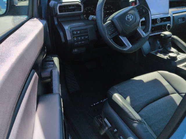 2026 Toyota Tacoma TRD Off Road - Photo 11