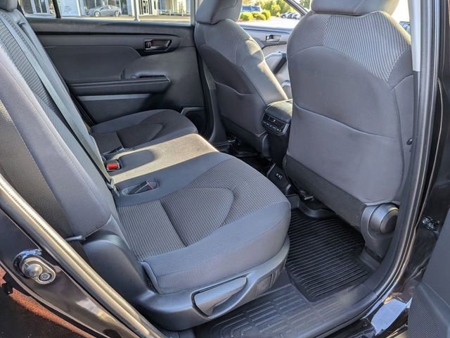 2020 Toyota Highlander LE - Photo 30