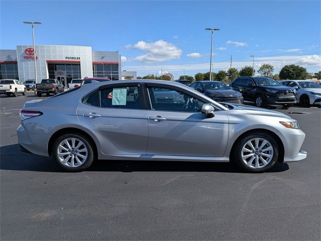 Used 2019 Toyota Camry LE with VIN 4T1B11HK9KU173136 for sale in Washington, NC