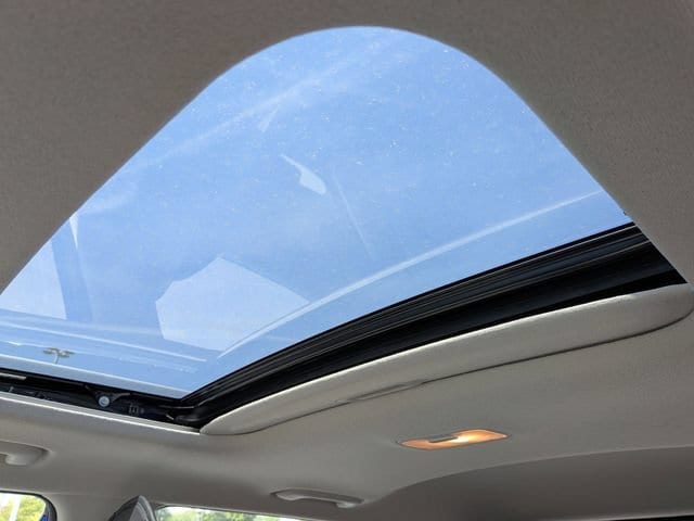 2024 Hyundai Venue SEL - Photo 18