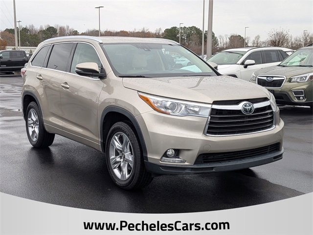 2016 Toyota Highlander Limited's photo