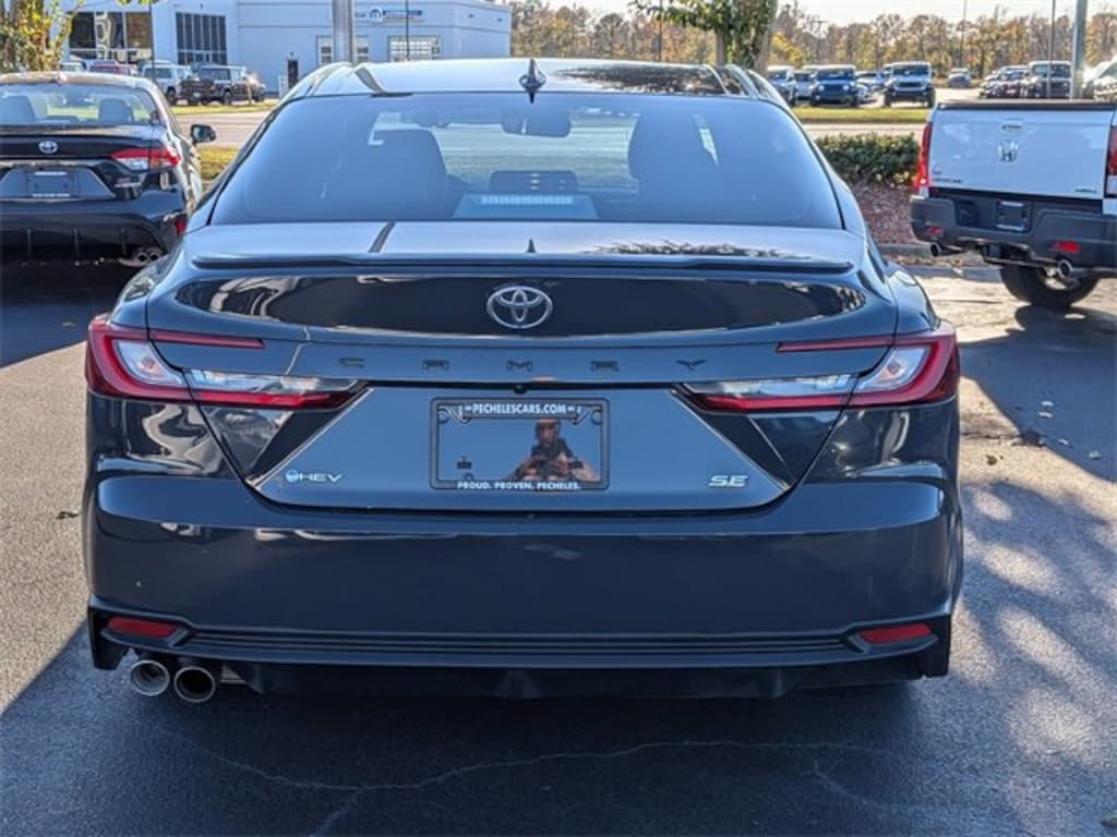 Certified 2025 Toyota Camry SE Sedan