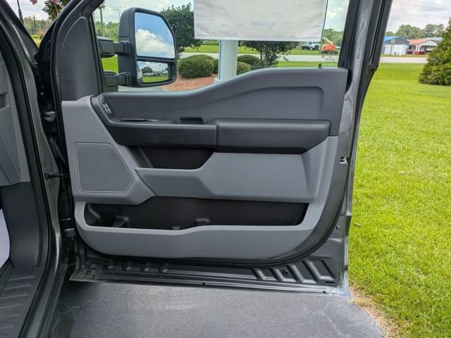 2025 Ford F-250 Super Duty XL - Photo 24