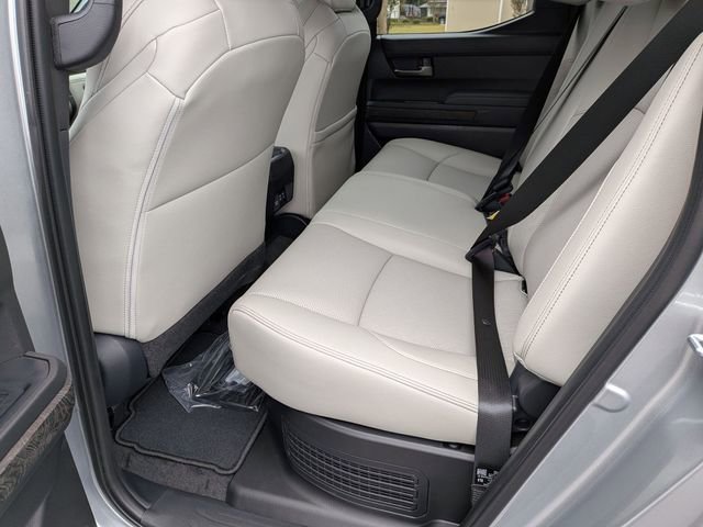 2025 Toyota Tacoma Limited - Photo 28