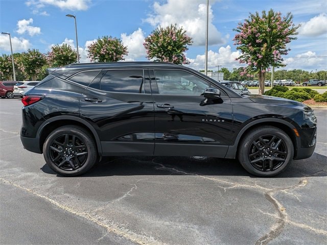 Used 2022 Chevrolet Blazer 3LT with VIN 3GNKBDRS3NS136693 for sale in Washington, NC