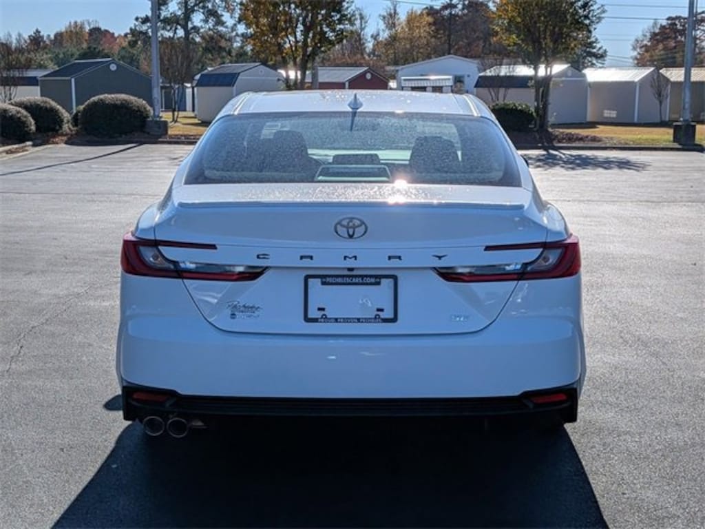 New 2026 Toyota Camry SE Sedan