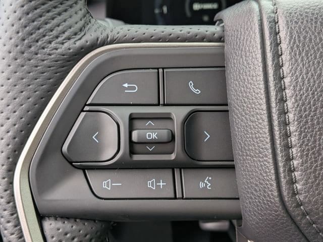 2025 Toyota Tacoma Limited - Photo 16
