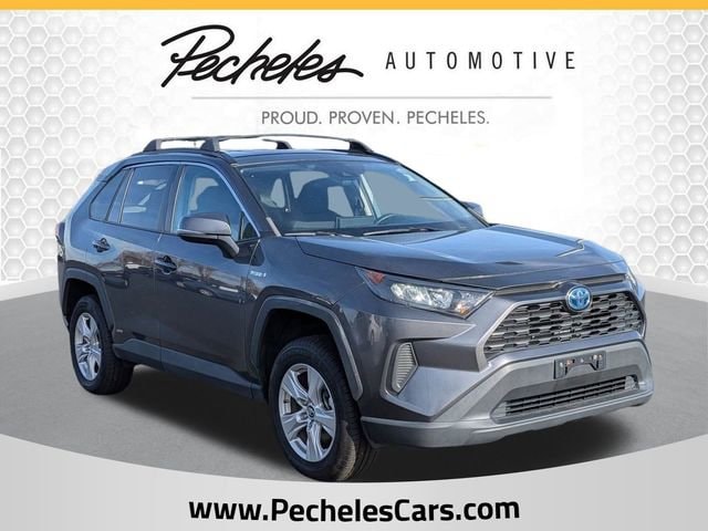 2021 Toyota RAV4 LE
