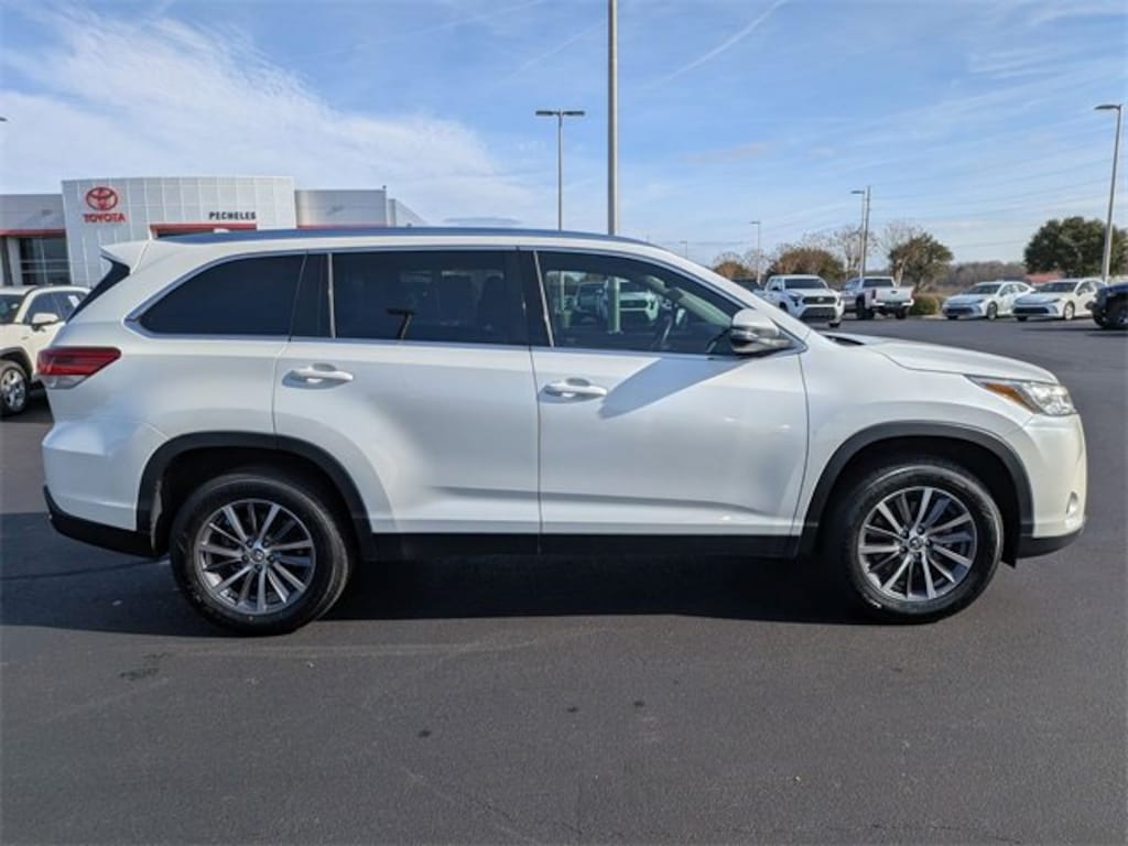 Certified 2019 Toyota Highlander XLE Sport Utility