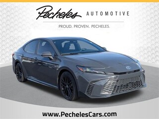 2025 Toyota Camry SE Sedan