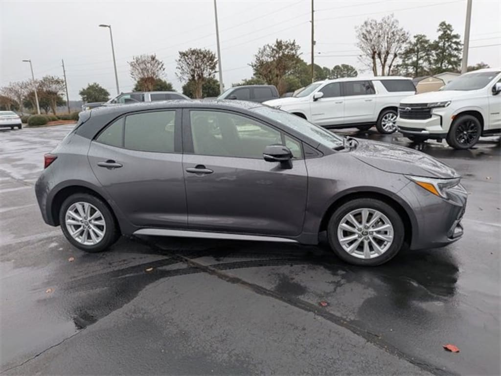 Certified 2024 Toyota Corolla Hatchback SE Hatchback